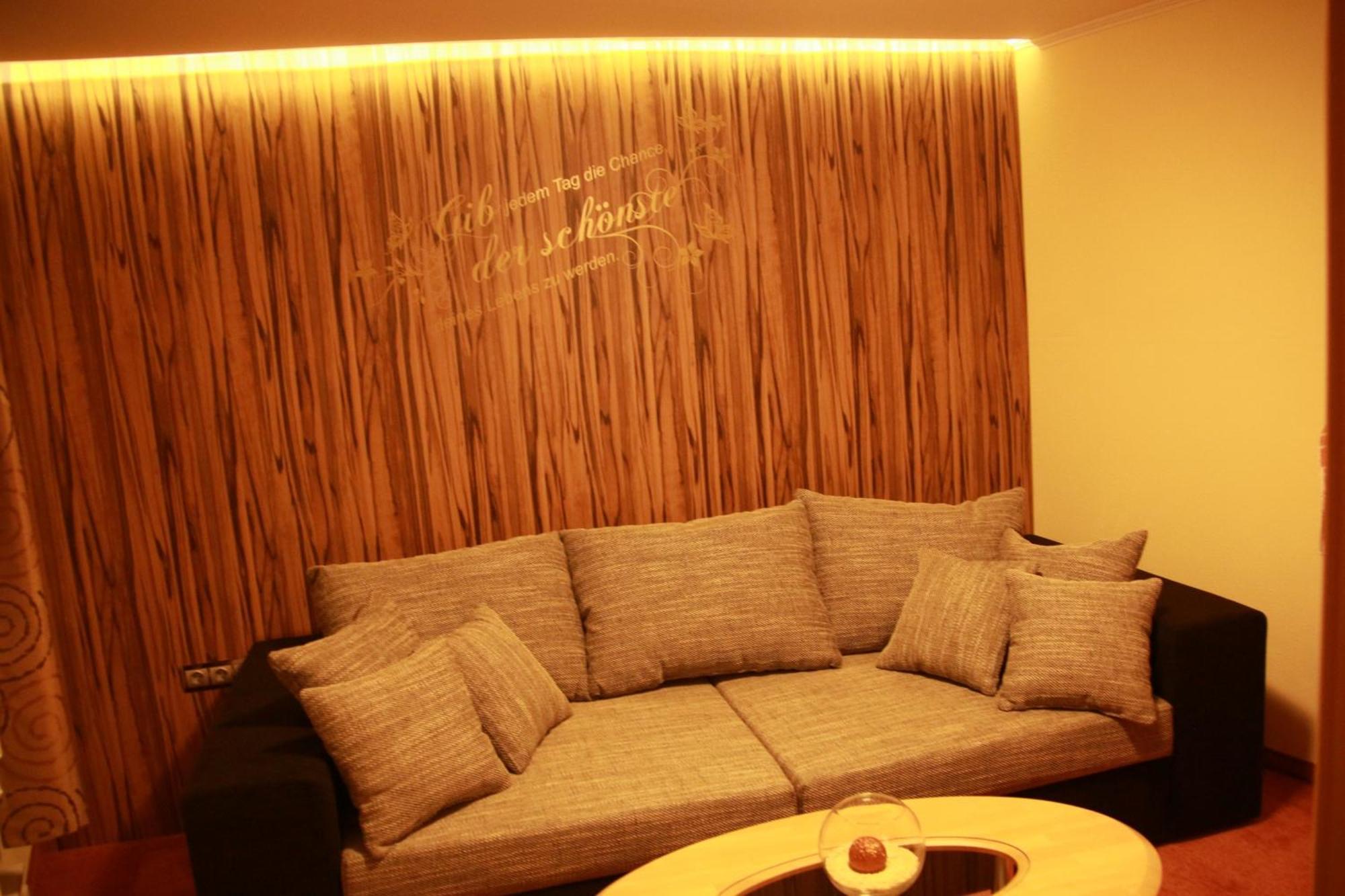 Haus Kartoner Hotel ชลัดมิง ห้อง รูปภาพ