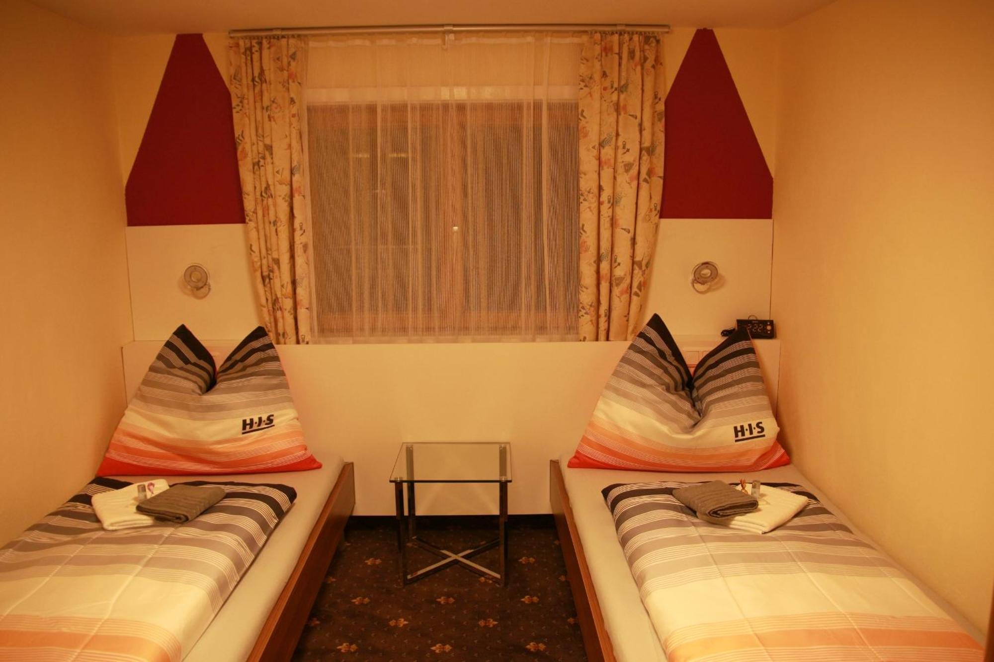 Haus Kartoner Hotel ชลัดมิง ห้อง รูปภาพ